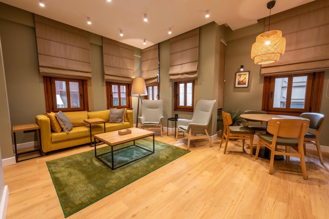 Bguest Pera Suites Istanbul Exterior photo